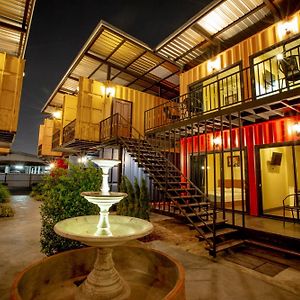 Tuscany Land Resort Donmuang
